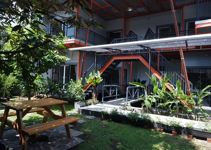 Ndalem Sorogenen Guesthouse